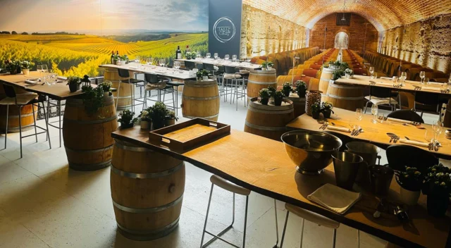Dit was onze Sense of Taste SPRING EDTION…
Wil je er graag ook eens bijzijn? 
Hou ons dan in de gaten op 
https://www.taste-ledent.be/events/

Bij deze bent u ineens uitgenodigd op onze gratis wijndegustatie … Proeven en nieuwigheden ontdekken is de boodschap 🍇🍷🍾🥂